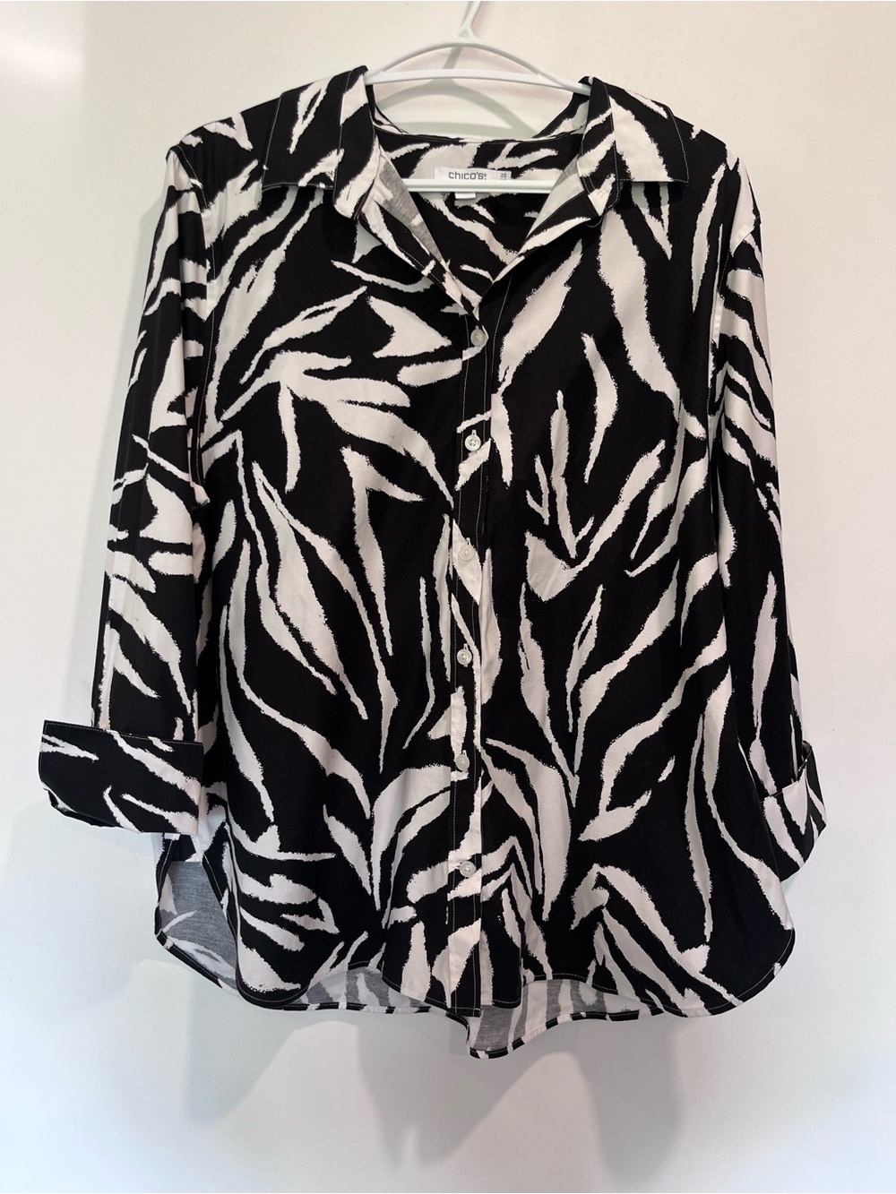 Chico's Size 2.5 US14 Black and White Zebra Print Button Up Cotton Shirt Blouse
